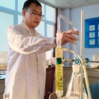 通化葡萄酒火了,但"通化"俩字不等于同一瓶酒:先分清酒厂、配料表和大桶,再下单