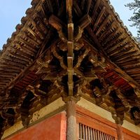 榫卯结实还是智商税？把三年塌了的儿童椅和站了1100年的佛光寺摆在一起，答案有了