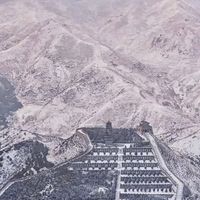 乔峰打遍天下无敌手，却输给了一道无解的题：他是谁