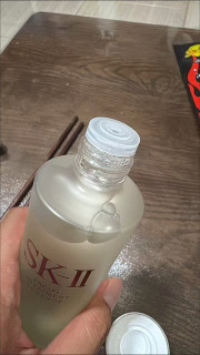 橘朵七色眼影盘实用性低易闲置