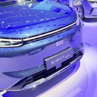 智驾“小蓝灯”将被禁，存量车会被OTA强关、上路就罚？对完工信部限制、GB4785条款和成都车展现场：原厂车照用，自己改灯的该慌