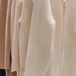 9k Max Mara vs 13k 鄂尔多斯羊绒大衣：一万预算，先把406条评论里的四个阵营看懂再决定