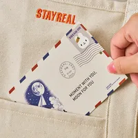 STAYREAL的"预售日"基本都是"最早发货日"：听不到衬衫从10.5滑到11.5、粉皮提前一个月、中秋礼袋9.14预售距中秋只剩11天，发货日历和四条路线一次算清