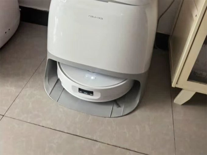 石头扫拖一体机