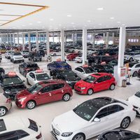 二手燃油车价格连跌18个月，交易量却首次反超新车：抄底之前，我把能碰的3个价位段和不能碰的3条红线说清了