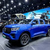 2.5万美元的手摇车窗电动皮卡把美国市场劈成两半：Lightning停产、Cybertruck涨到7.5万之后，中国新能源皮卡站在哪边？