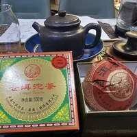 下关沱茶“好涩喝不来”？我把三年的开汤记录翻了个遍：坏事的多半是投量、醒茶和你盖上的那个盖