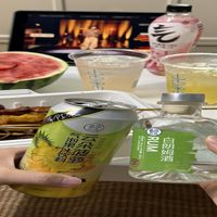 名酒大厂集体开始卖"二两"：这轮小瓶潮，家庭调酒的人是福气还是坑？