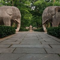 《大明王朝1566》翻红：海瑞备棺是真史，"改稻为桑"是虚构，弹幕里的历史帮你分三堆