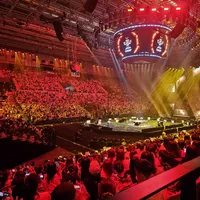 中国大满贯混双名单一出，吵的还是那个问题：看完奥运6人名单的算术，王曼昱手里就没有"混双"这张牌