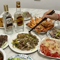 国庆婚宴上尖庄，先把“满30瓶赠陈坛”的宴席扫码账和一桌成本算清楚