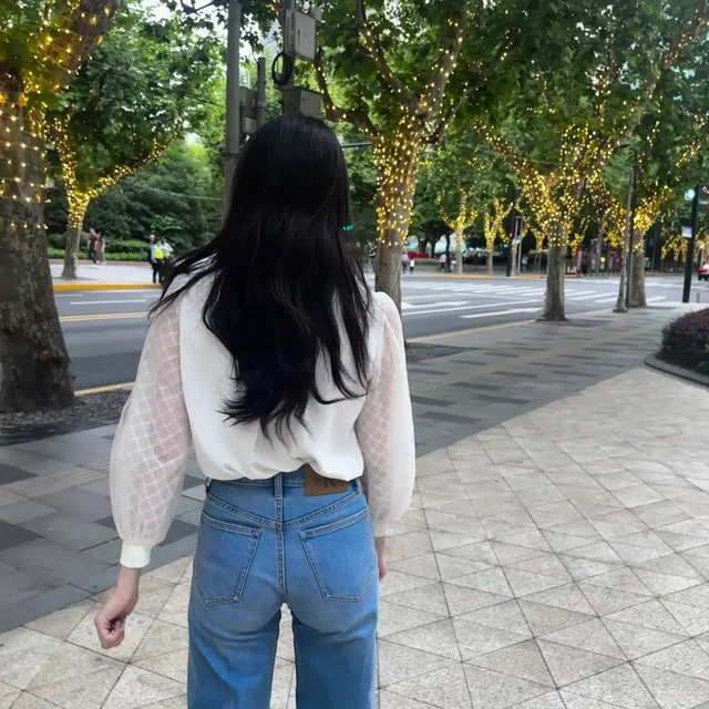 同一条CK牛仔裤，评论区能吵出三个码：我把全网试穿记录整理成了一张表