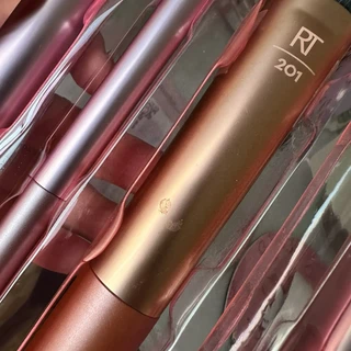 RT到手不对劲，先别喊假货：尾端凸字母和软胶隔垫，三分钟分清假货、批次与品控