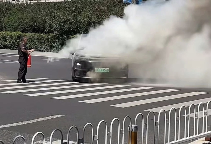 火焰战士车载灭火器