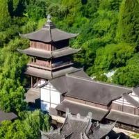 家庭党想把身体乳涂得更滋润｜一瓶多人用，保湿和温和都要看