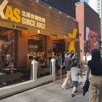 美国炸鸡巨头Church's Texas Chicken上海首店开业,排队超2小时单块15.9元值不值