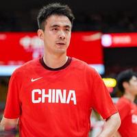 赵继伟绝杀功臣缺席亚运会!膝盖积液曝光,男篮正式进入无核时代