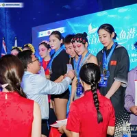 首届美人鱼潜水世界杯刚收官，「不会游泳也能学」的营销就跟上了：交学费前，三笔账和四条红线先过一遍