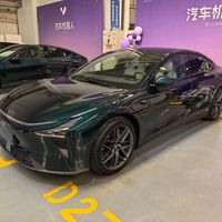 极越禁止破解车机：我核了声明、质保渠道和40多篇车主刷机帖，赌上的真不只是质保
