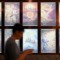 125亿，三年最佳，但暑期档冠军只有23亿：成绩单背后藏着的三个真相和一个变量