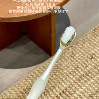 冰美式不敢大口吸、换季喝水都倒抽凉气：我把抗敏牙膏成分表、医院补牙账单和刷屏软文话术对了一遍账