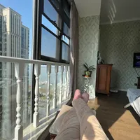 一边催你装护栏，一边催你拆网：翻完新国标和8月这批通报，有娃高层人家的窗户得"防得住、逃得出"