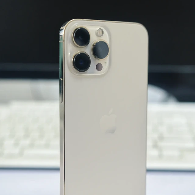 1718元拍下iPhone，开不了机也退不了：法拍手机捡漏之前，先把这四件事想明白