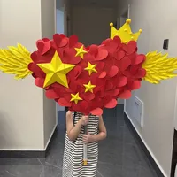 国庆手工作业提前砸下来了：扒完去年4.8万赞帖的评论区，能上墙的都踩中同三条视觉参数