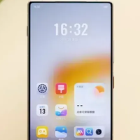 16GB+512GB，从5299元跌至4699元，这台“无挖孔”旗舰现在太香了