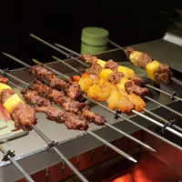 工作日200+桌、周末800+桌：今夏爆火的朝鲜族烤串，排队前请先分清这三个差异
