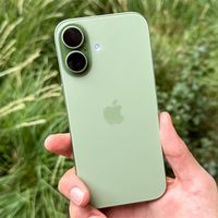 热搜第一！多款手机正式涨价 网友：就差iPhone 17没涨了