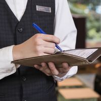 从新人到熟手，宁波餐饮厨师和餐饮厨师长三年后差多少？