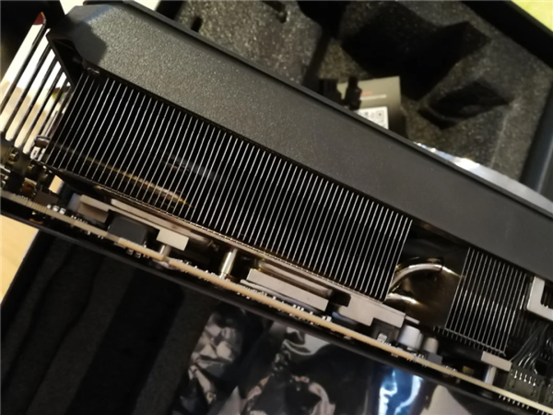 RTX 5070 Ti三次返修被修成战损版!厂商直接装死失联