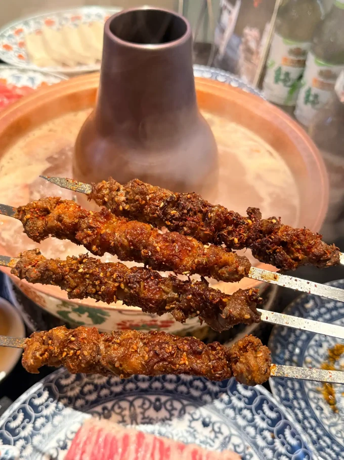 聚会餐饮