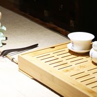 为什么这届年轻人，开始用一杯茉莉花茶给自己"关机"？