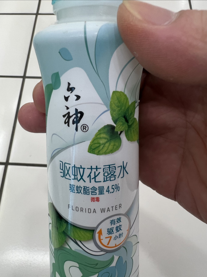 六神驱蚊花露水