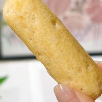 追剧时手边必须有它，咸蛋黄米果卷让我戒掉薯片