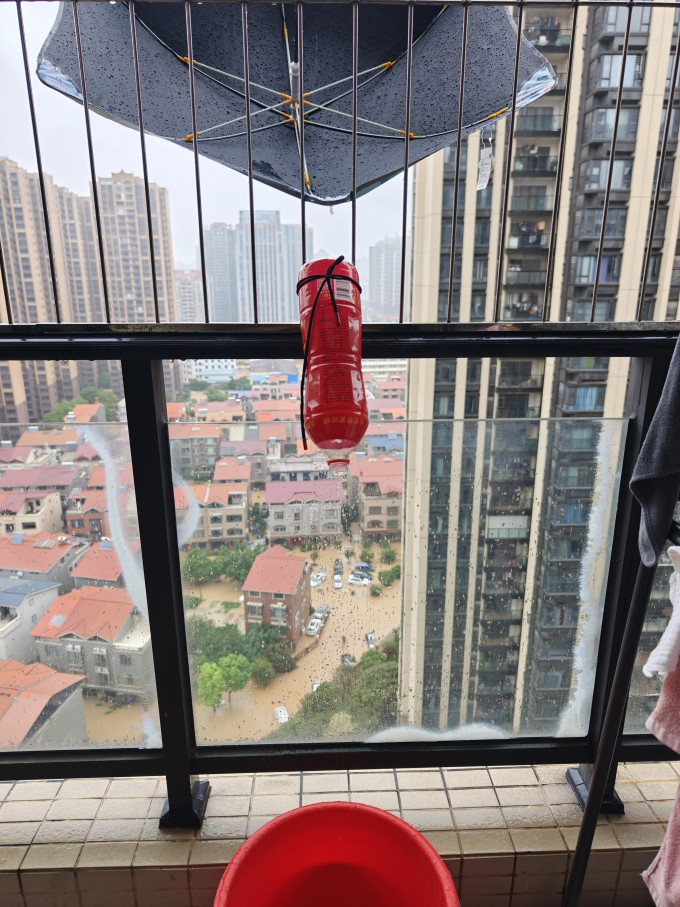 移速移动电源