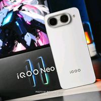 「拂晓开箱」iQOO Neo11至尊版: