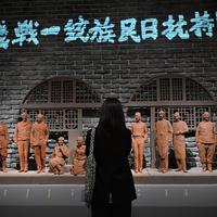 开学把《红星照耀中国》读一学期：这本书最容易买错，译者、版权页、"无删减"各有各的坑