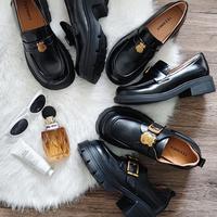 乐福鞋成了早秋换鞋的C位，但3500元的Tod's也被吐槽“硬到怀疑人生”：4个结构性真相和1份下单前防磨自查清单