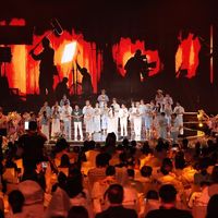 14.48亿票房,只带回一座“最佳新人”:《镖人》的百花奖之夜,普通观众该算的三笔账