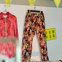 这周末，古着市集集体开市：杭州90+摊位免门票，上海老手720元淘16件，秋装淘货标尺先收好