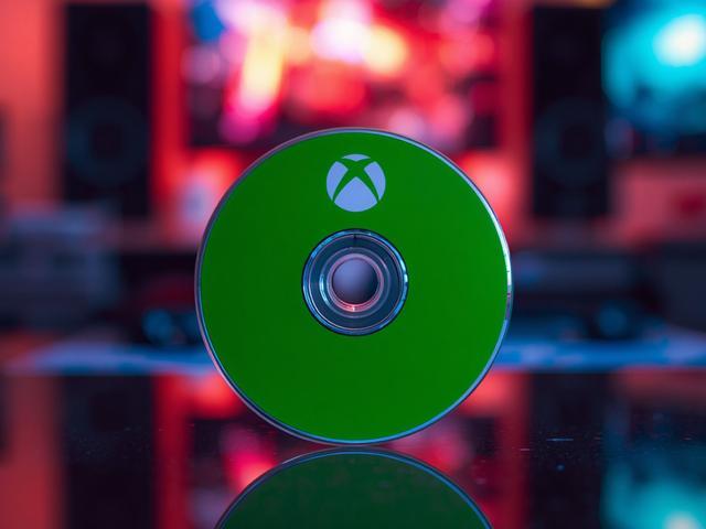 Xbox光盘转数字正式测试，卖盘即失授权，索尼或推迟停产计划