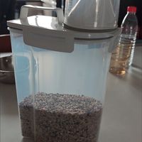 宠物粮密封桶的防潮储粮效果