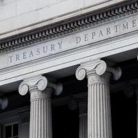 美债收益率破5.3%黄金同涨，全球定价锚位移普通人怎么应对