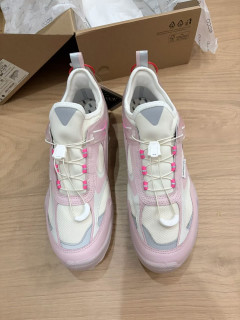 ECCO健步C踪迹开箱