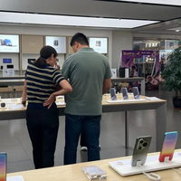 华为小米荣耀同日涨价200至1000元，门店却冷清无人问津