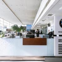 花30万买40万的车？BBA价格体系全拆解，纯电燃油谁更值