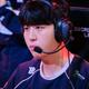 魔咒终结！T1终于赢了，2-0横扫HLE